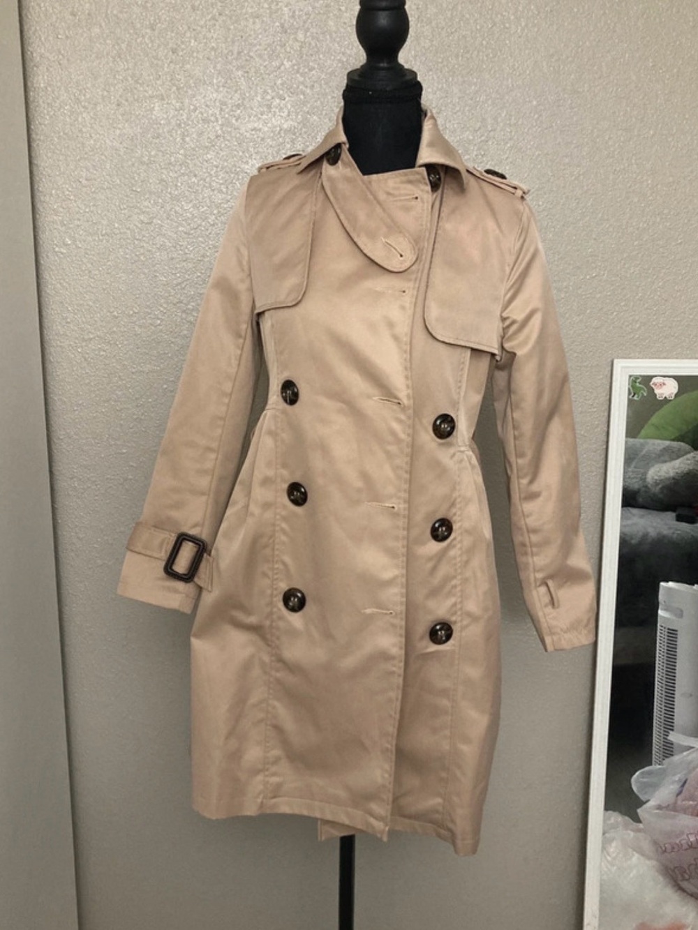 Beige fall over coat